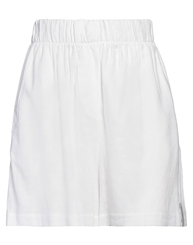 HINNOMINATE Shorts & Bermuda White 55% Linen, 45% Viscose