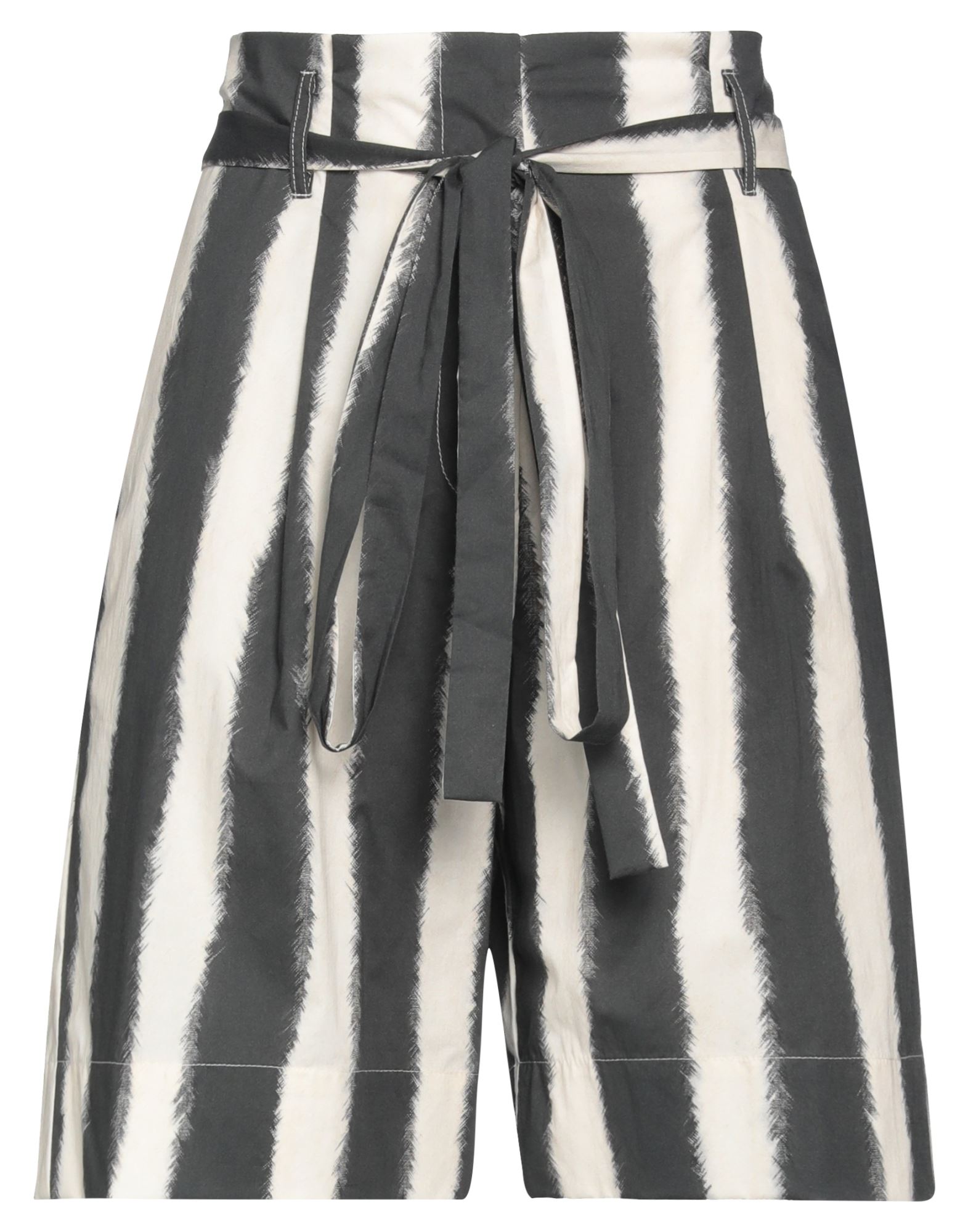 LIVIANA CONTI - Shorts & Bermuda Shorts