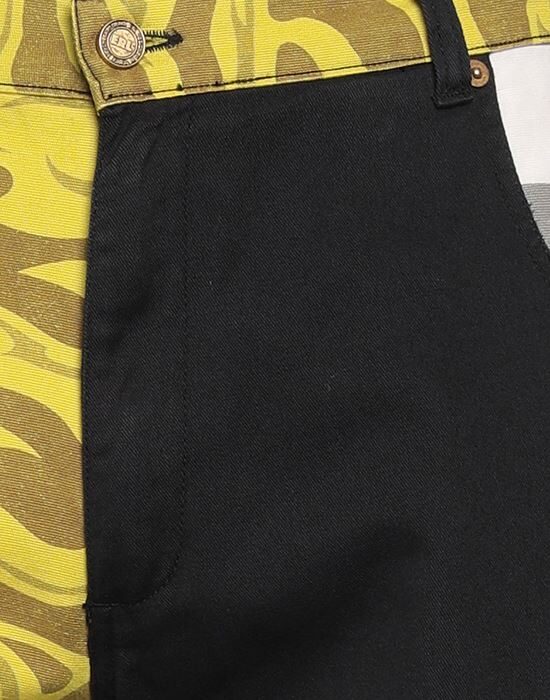 ERL Шорты и бермуды