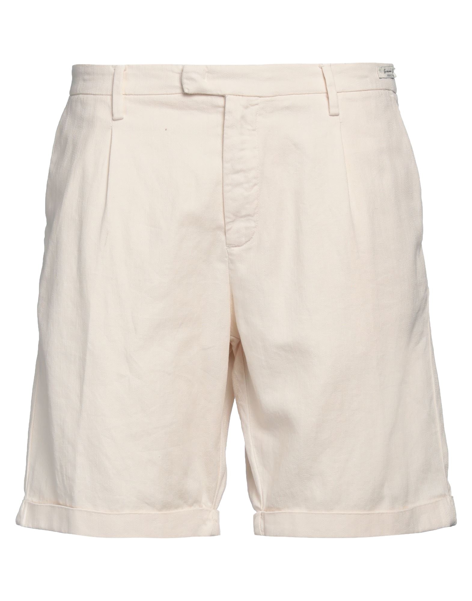 PERFECTION - Шорты и бермуды