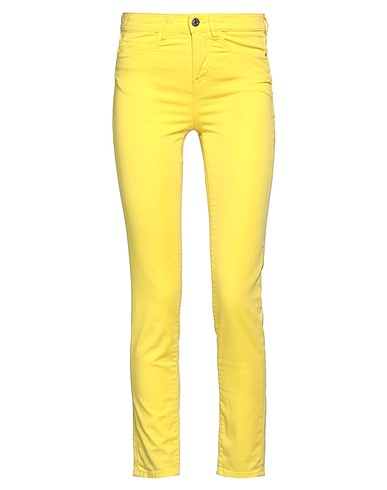 GUESS Hosen Gelb 83% Baumwolle, 15% Polyester, 2% Elastan