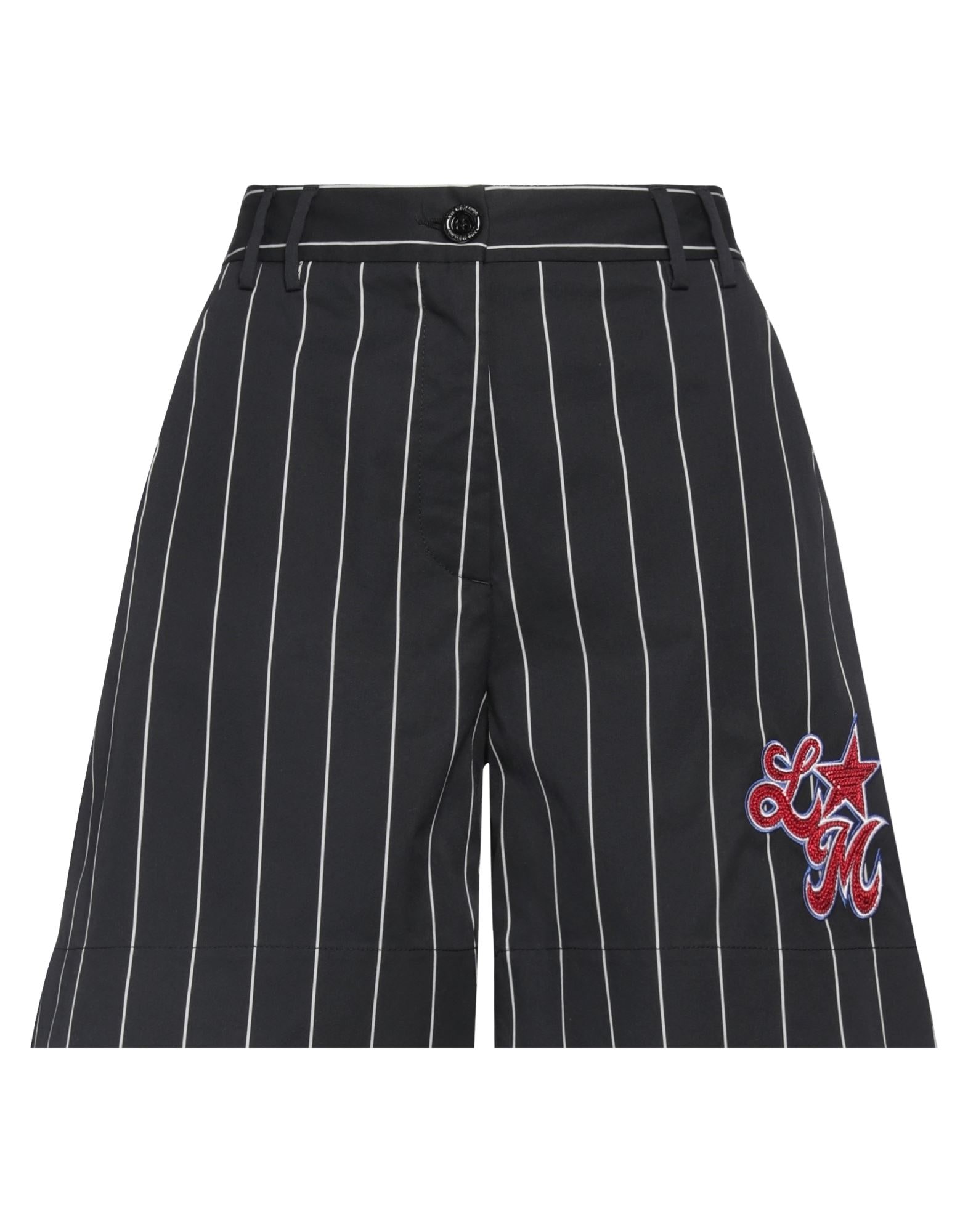 LOVE MOSCHINO - Shorts & Bermuda Shorts