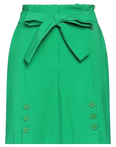 ACTITUDE by TWINSET Shorts & Bermuda Green 92% Viscose, 8% Polyester