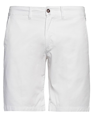 BETWOIN Shorts & Bermuda White 97% Cotton, 3% Elastane