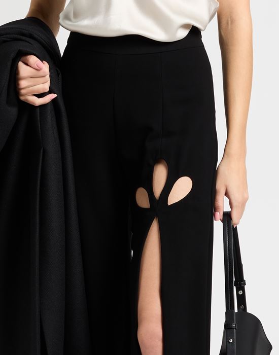 NAFSIKA SKOURTI Повседневные брюки