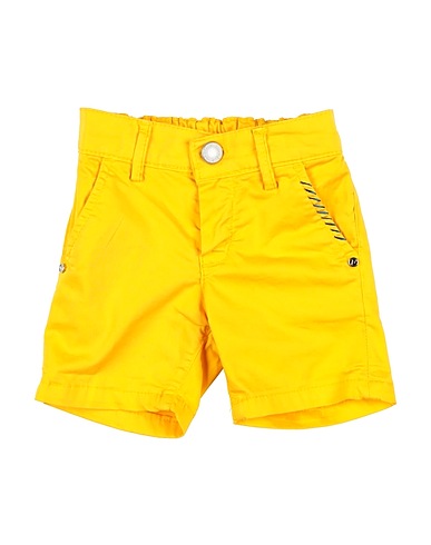 MANUELL & FRANK Shorts & Bermuda 97% Cotton, 3% Elastane