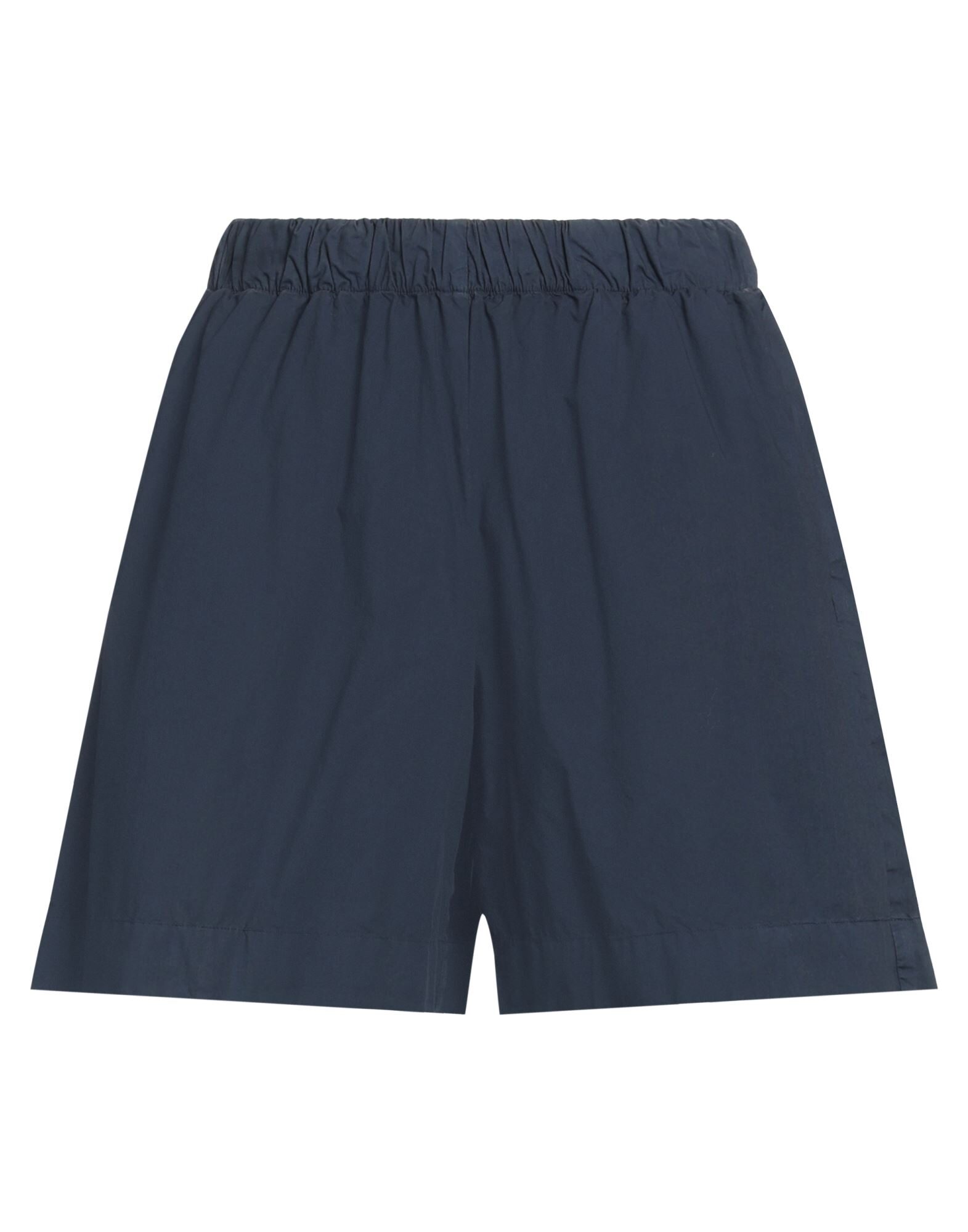 ACADEMIA - Pantalones cortos y bermudas