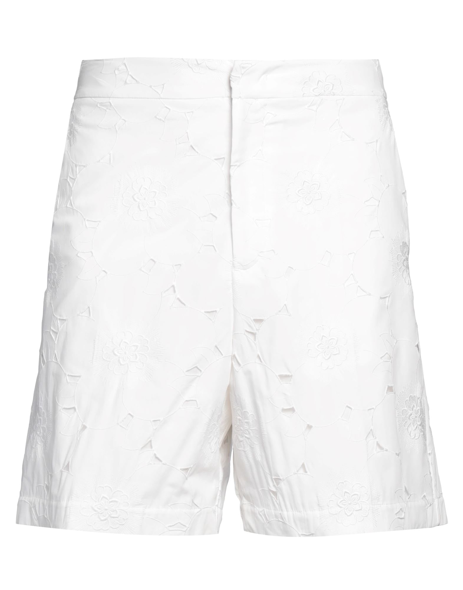 VALENTINO GARAVANI - Shorts & Bermuda Shorts