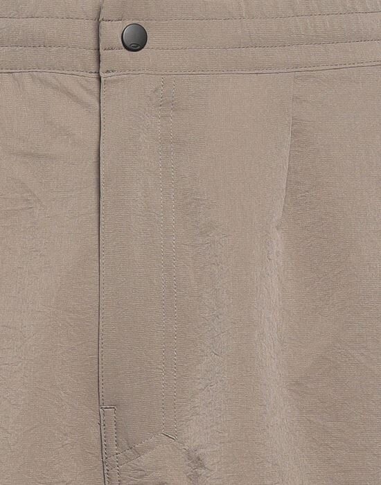 OAKLEY Шорты и бермуды