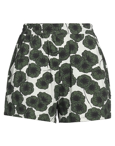 MAJESTIC FILATURES Shorts & Bermuda Green 94% Cotton, 6% Elastane