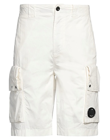 C.P. COMPANY Shorts & Bermuda Bianco 97% Cotone, 3% Elastan