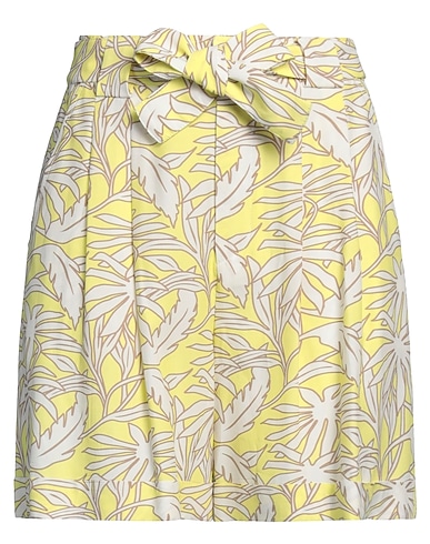 WOOLRICH Shorts & Bermuda GIALLO PASTELLO 100% Viscose