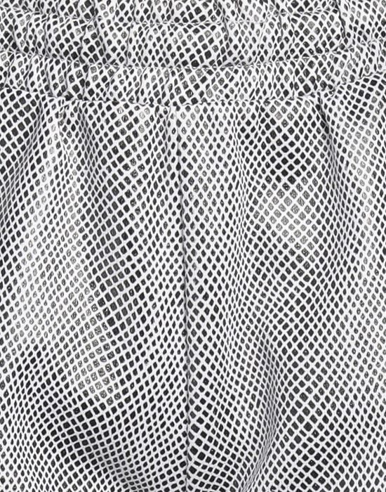 WOC WRITING ON COVER Шорты и бермуды