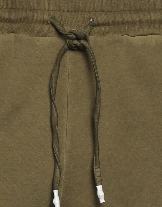 WOOL & CO Шорты и бермуды