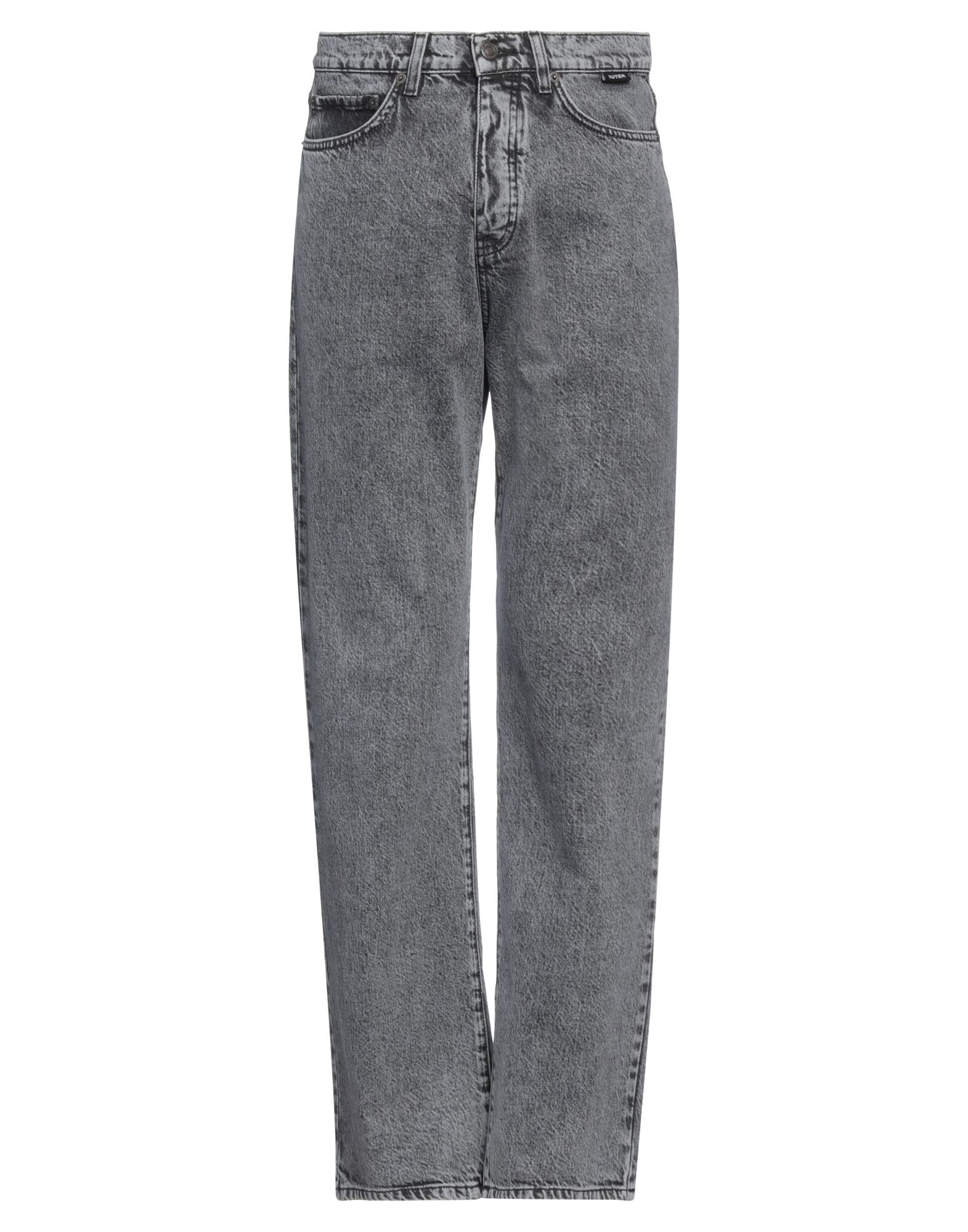IUTER - Jeans