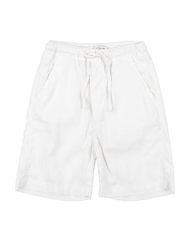 PAOLO PECORA Shorts & Bermuda White 54% Linen, 44% Cotton, 2% Elastane