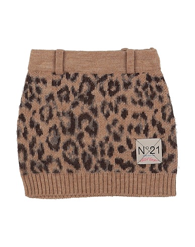 N°21 Skirt Sand 65% Acrylic, 25% Wool, 10% Alpaca wool