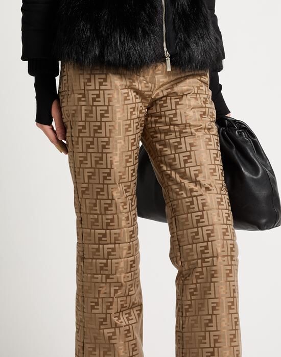 FENDI Лыжная одежда