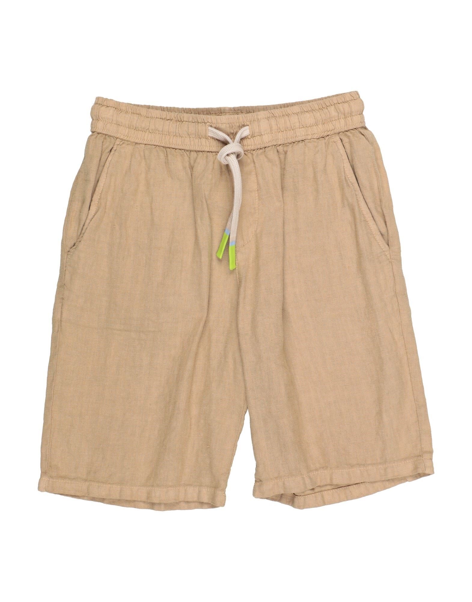 NUPKEET - Pantalones cortos y bermudas