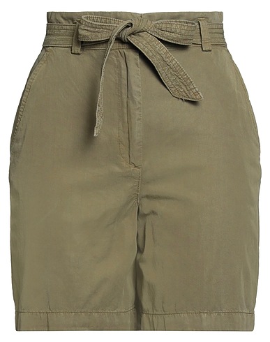 GANT Shorts & Bermuda 63% Lyocell, 37% Cotton