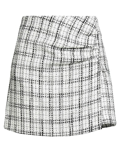 HAVEONE Mini skirt White 38% Acrylic, 37% Polyester, 16% Viscose, 6% Cotton, 3% Metallic fiber