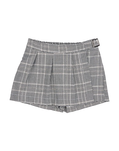 U+É Shorts & Bermuda Nero 78% Poliestere, 20% Viscosa, 2% Elastan