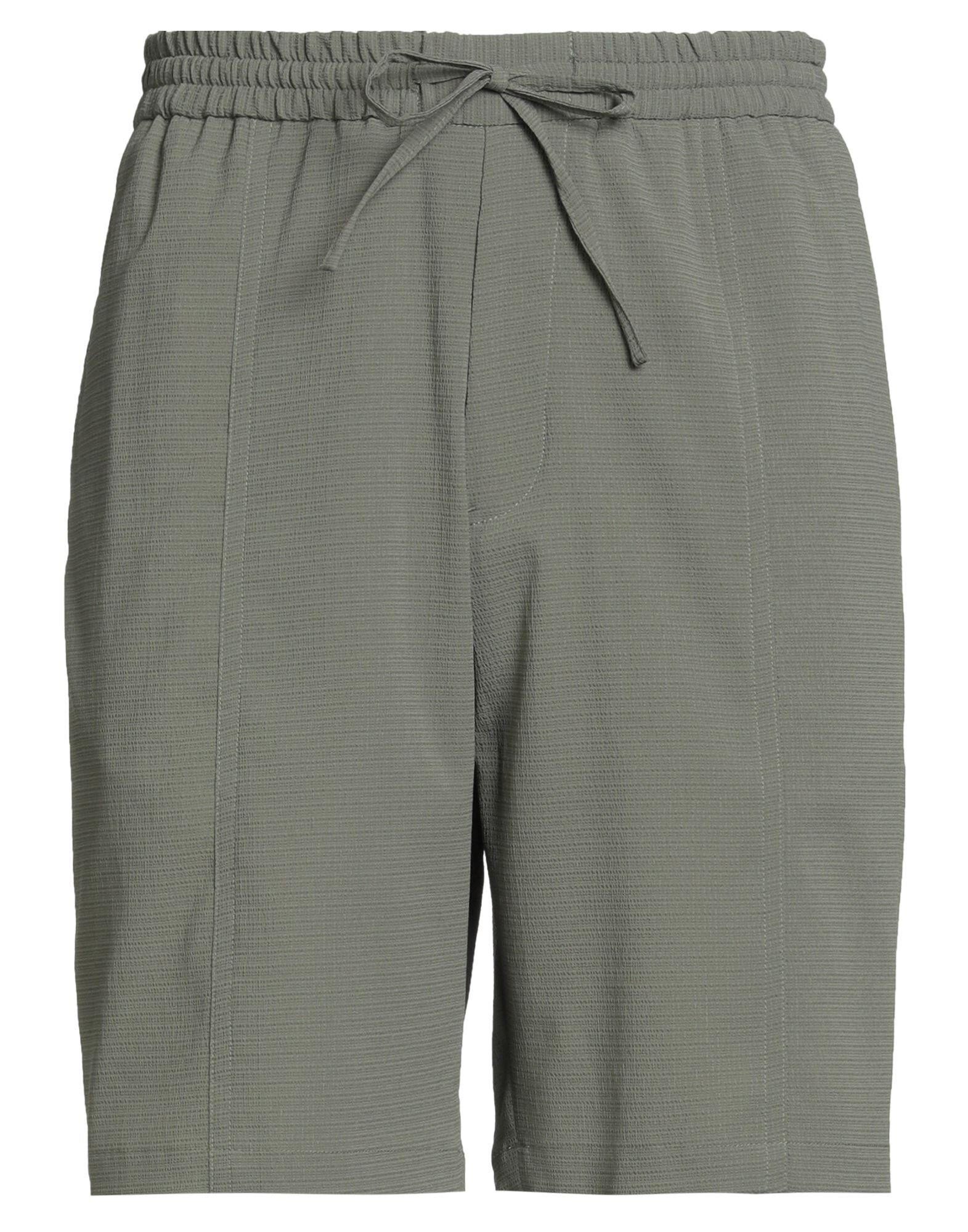 EMPORIO ARMANI - Pantalones cortos y bermudas