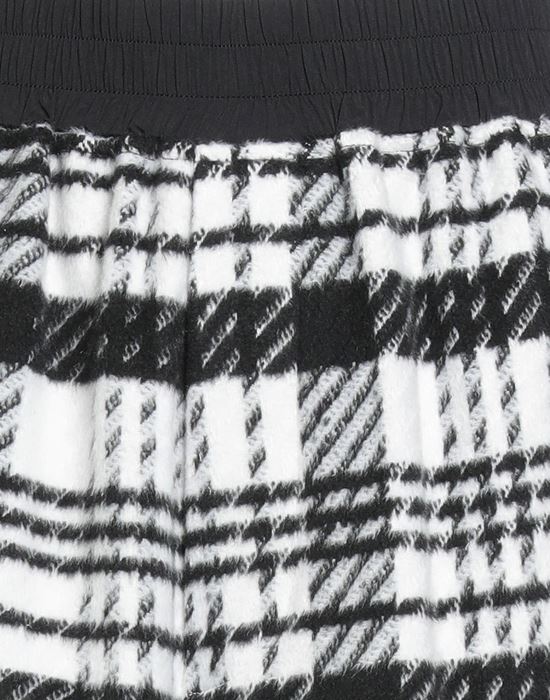 NATASHA ZINKO Шорты и бермуды