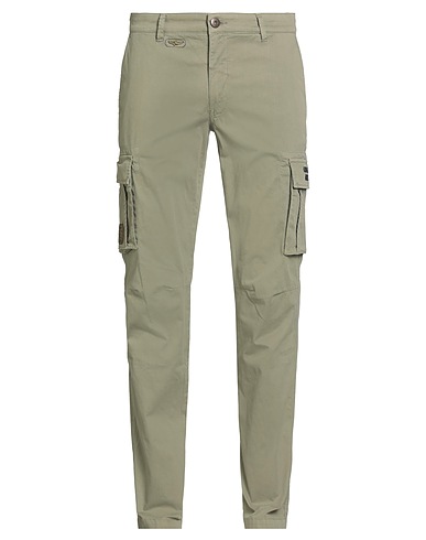 AERONAUTICA MILITARE Casual pants Military green 98% Cotton, 2% Elastane
