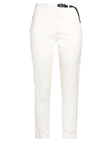 WHITE SAND Casual trouser White 60% Tencel™, 38% Cotton, 2% Elastane