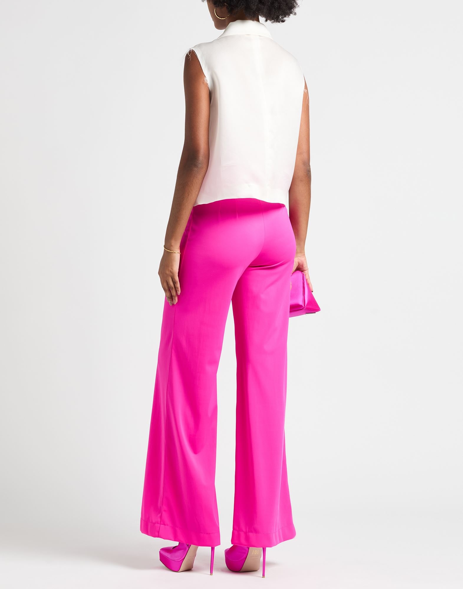 Shop DOLCE&GABBANA on Sale at BeyondStyle – Get 60% Off