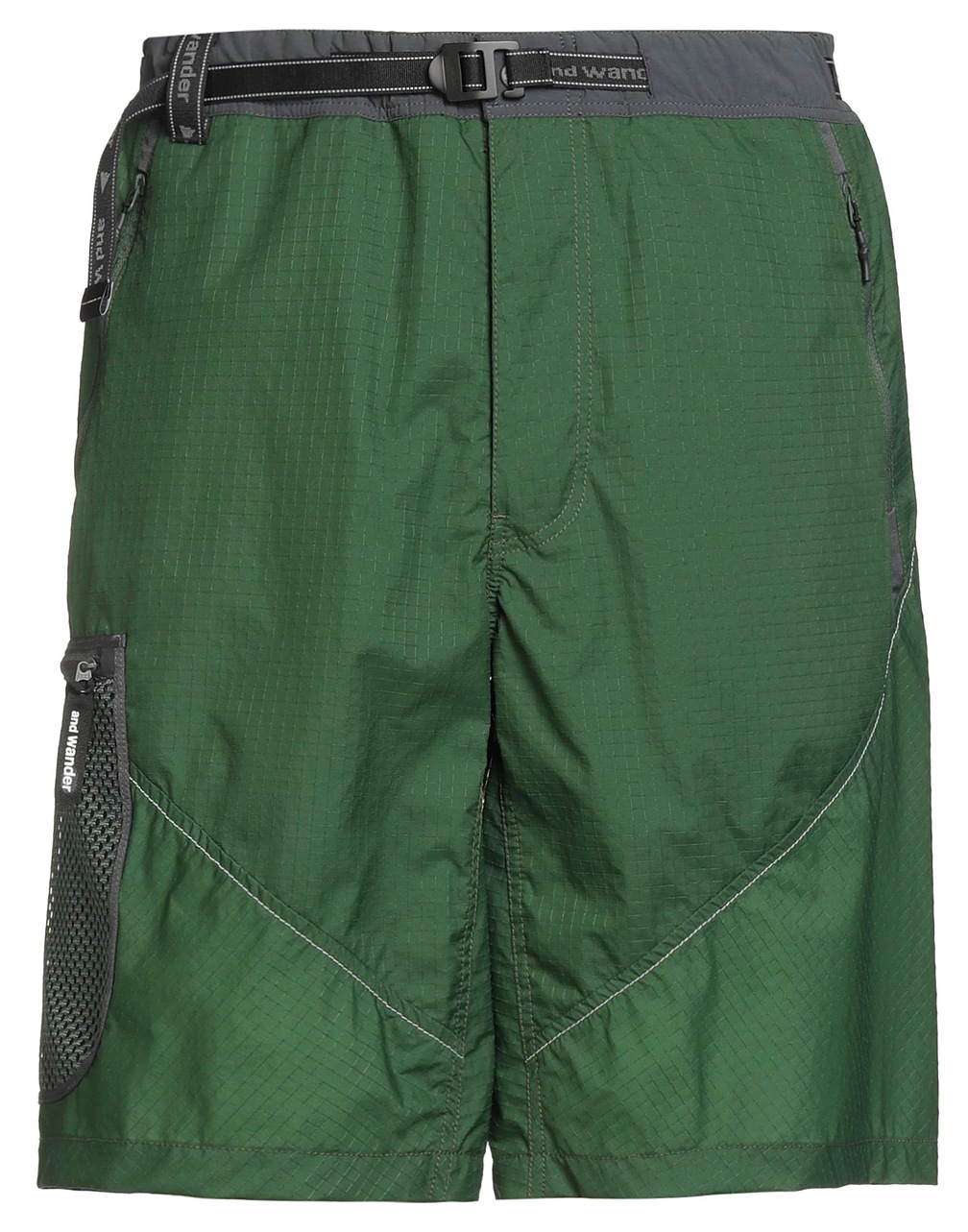 AND WANDER - Shorts & Bermuda Shorts