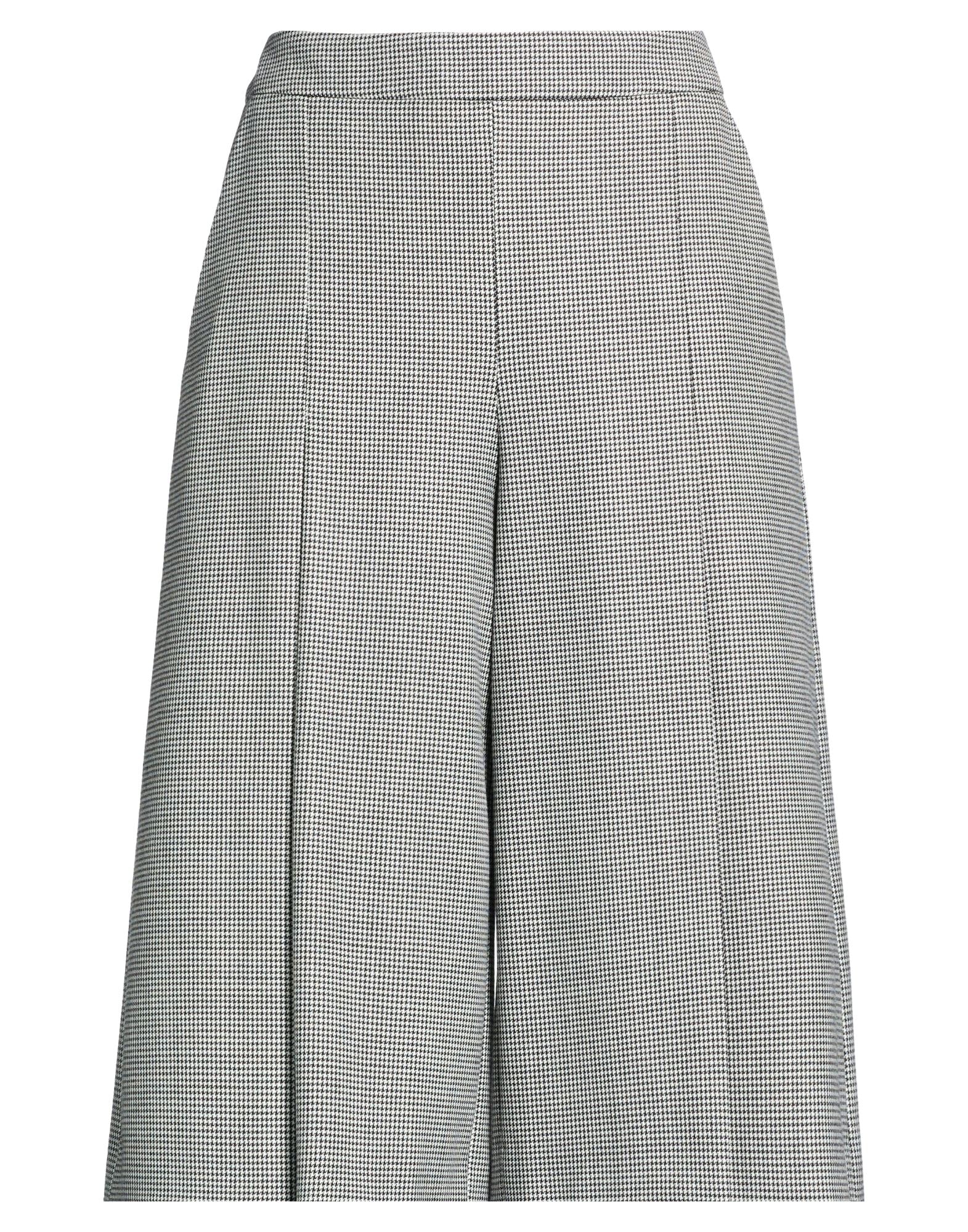 BOUTIQUE MOSCHINO - 쇼츠 & 버뮤다 팬츠