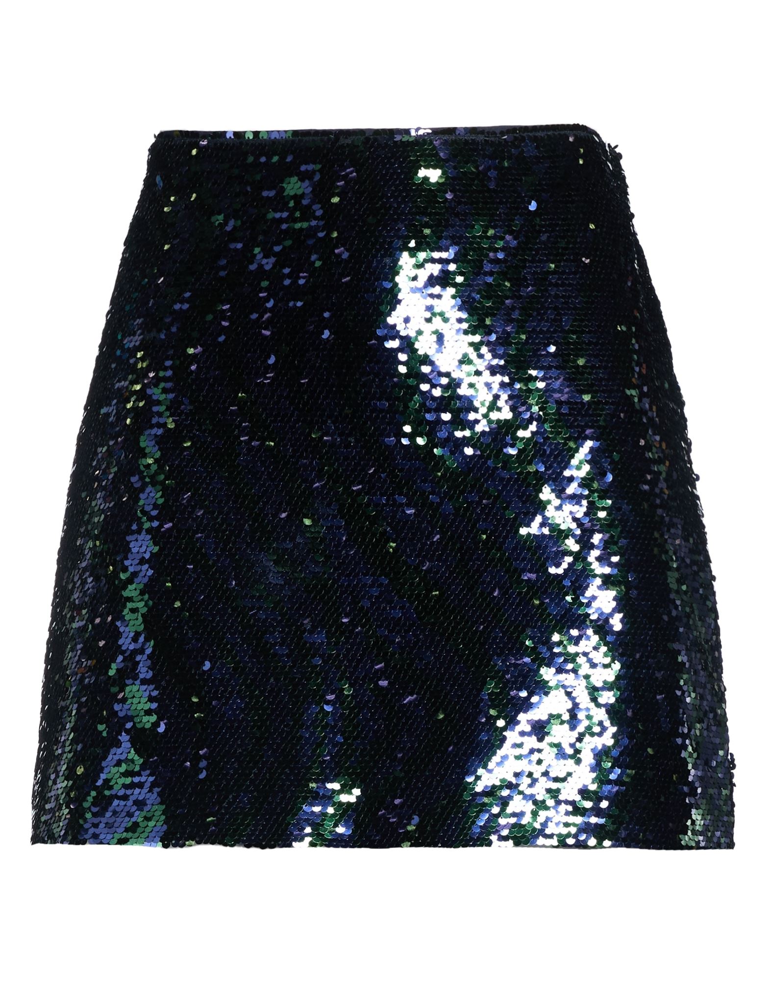 CHIARA FERRAGNI - Miniröcke