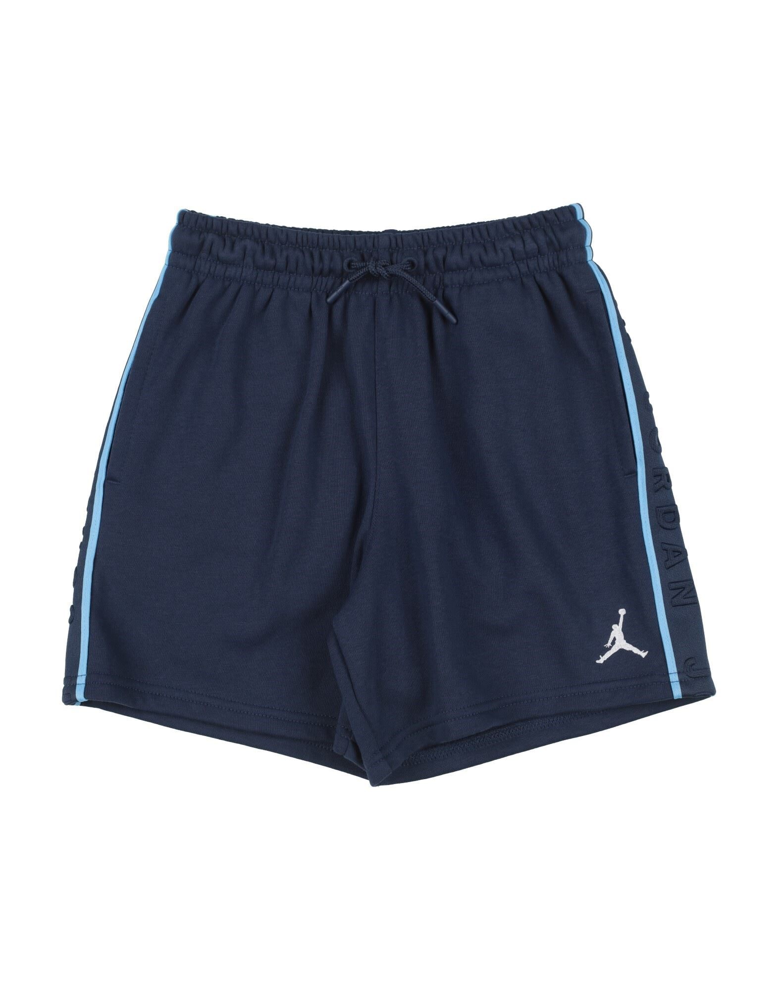 JORDAN - Shorts & Bermuda Shorts