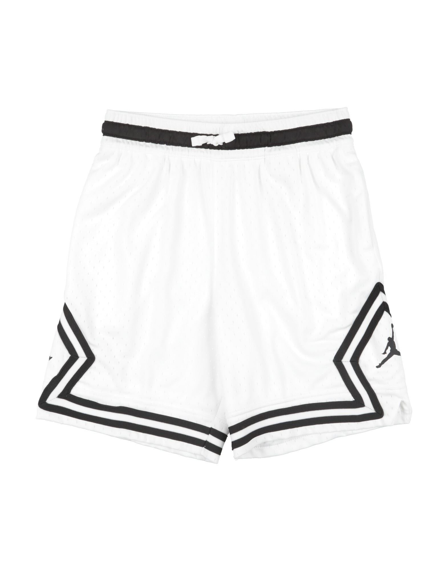 JORDAN - Shorts & Bermuda Shorts