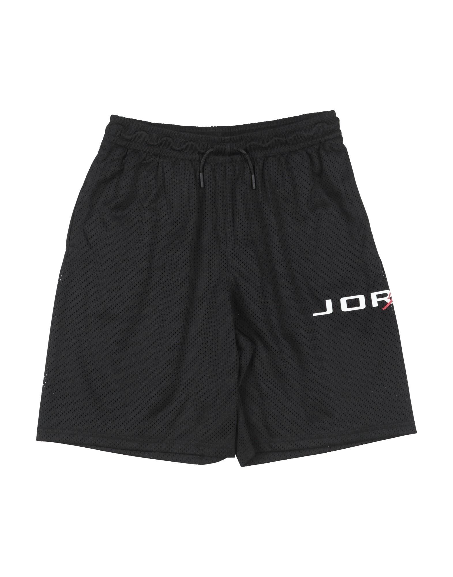 JORDAN - Shorts & Bermuda Shorts