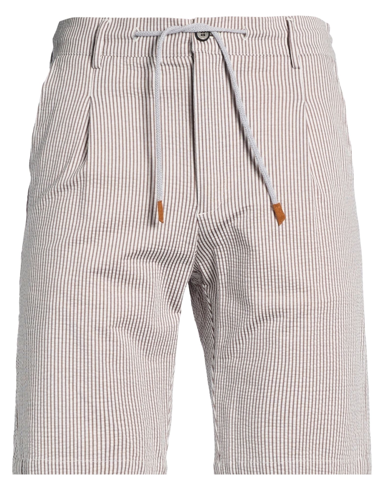 ELEVENTY - Shorts & Bermuda Shorts