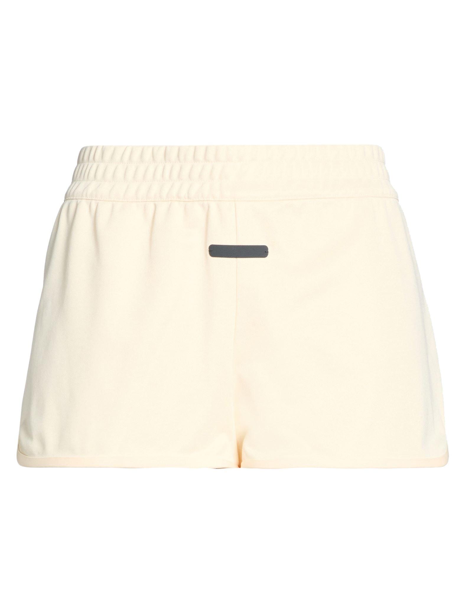 ADIDAS - Шорты и бермуды