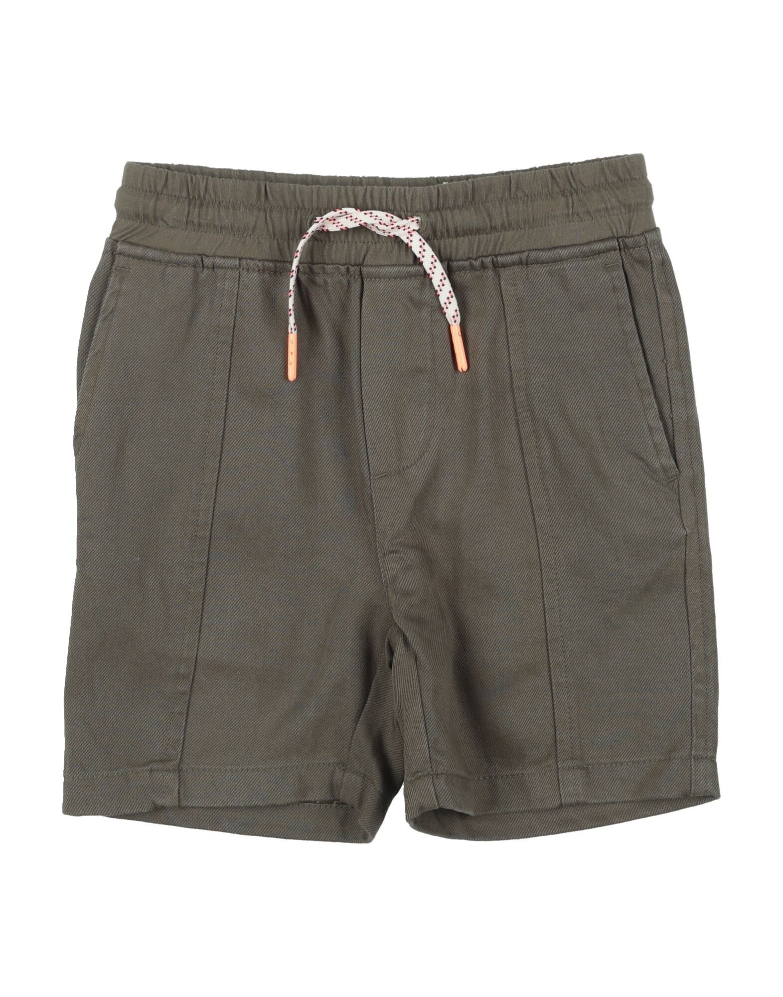 SCOTCH & SHRUNK - Шорты и бермуды