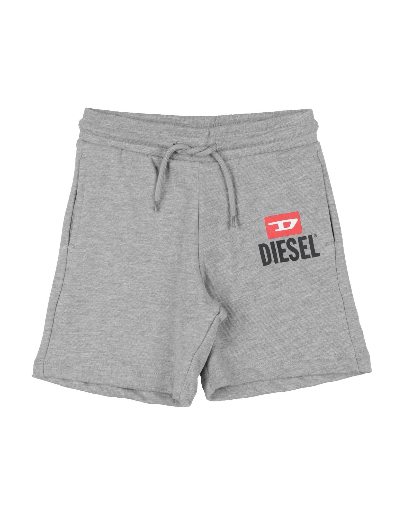 DIESEL - Shorts & Bermuda Shorts