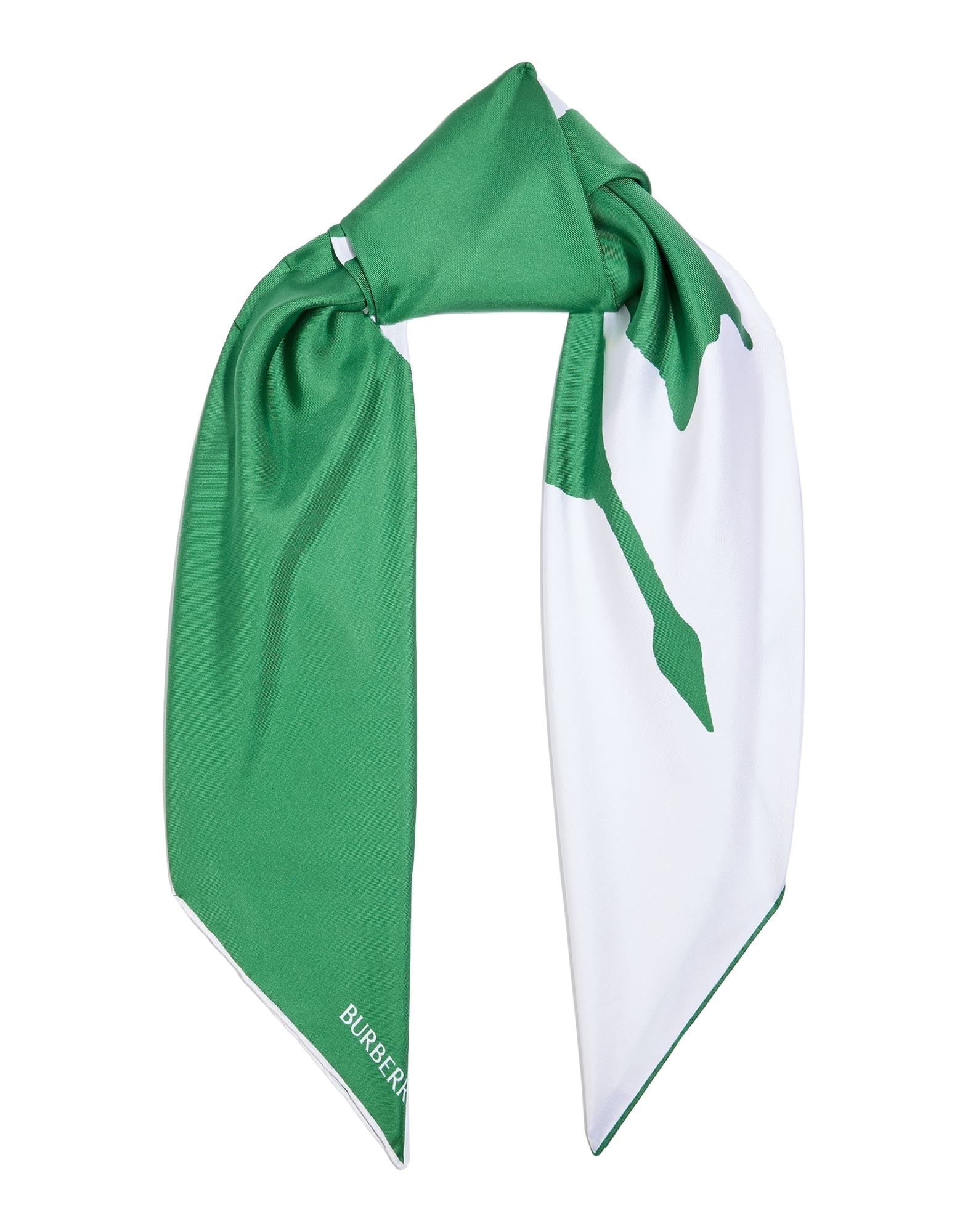 BURBERRY - Schals