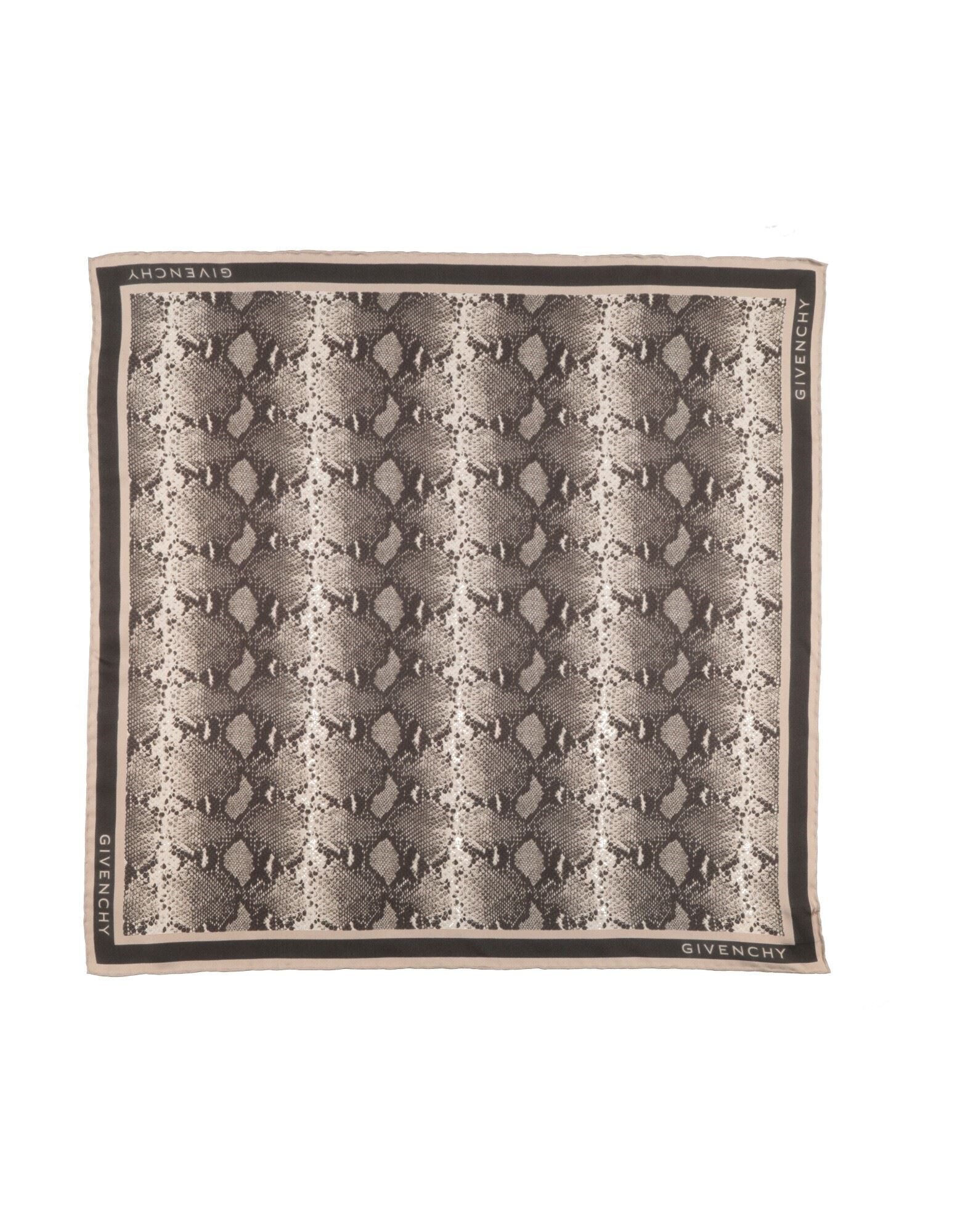 GIVENCHY - Bufandas