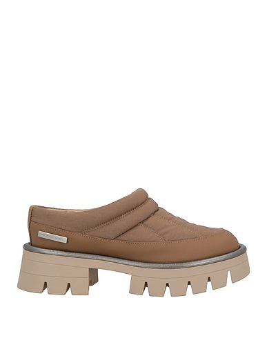 MICHAEL MICHAEL KORS Mule e zoccoli Nocciola Fibre tessili