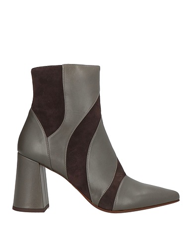 CHIE MIHARA Ankle boot Lead Leather