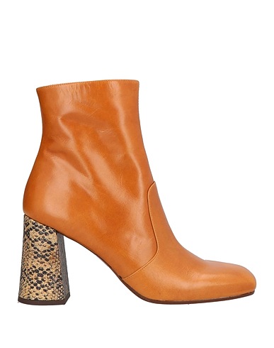 CHIE MIHARA Ankle boot Tan Leather
