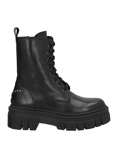 OVYÉ Ankle boot Black Leather