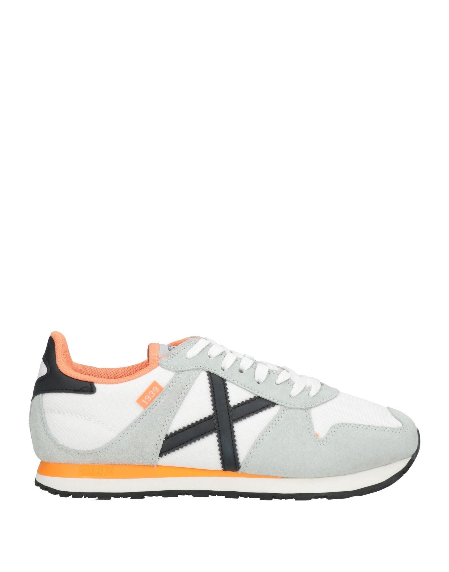 MUNICH - Sneakers
