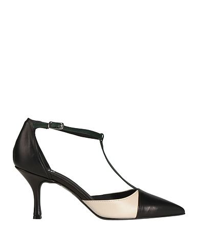 OVYÉ Court Black Leather