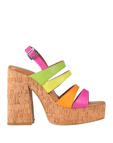 INUOVO Mules and clogs Magenta Leather